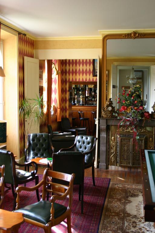 Hotel Le Clos Du Montvinage Etreaupont Exterior photo